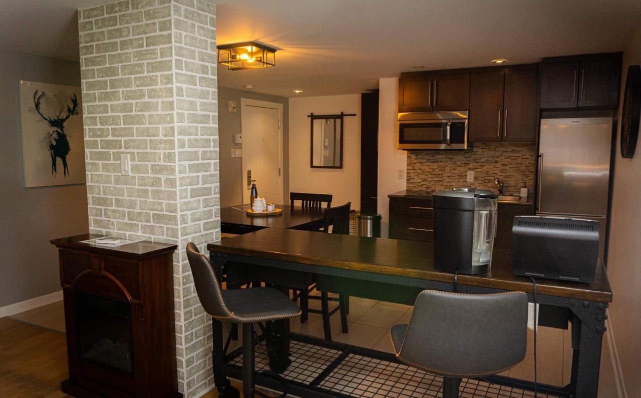 Superbe Condo A 5 Minutes Du Mont Orford エクステリア 写真